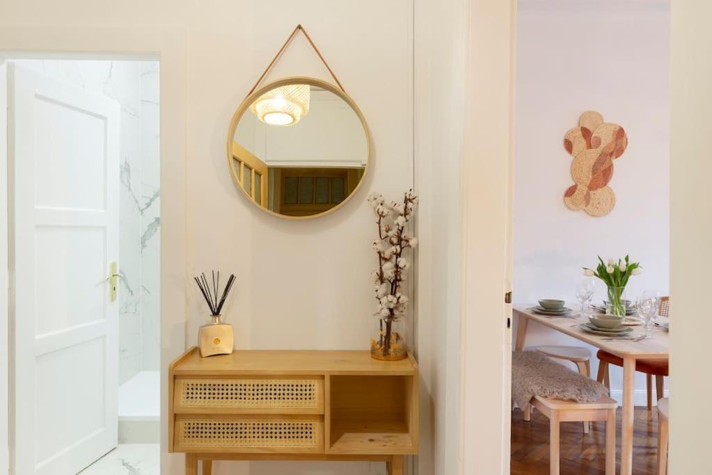 Bohemian Bakoua & Chesterfield Cottage, Hyper-Centre Мец Экстерьер фото